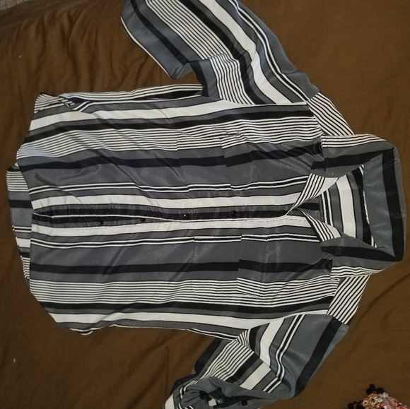 Striped blouse - Picture 3 of 3